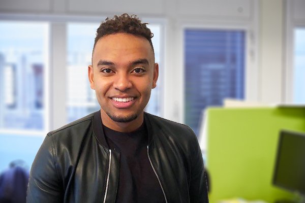 Niet Weg Te Slaan Bij Je Bijbaan Het Bestaat