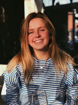 Sanne de Ruyter, student en werkt via SUSA