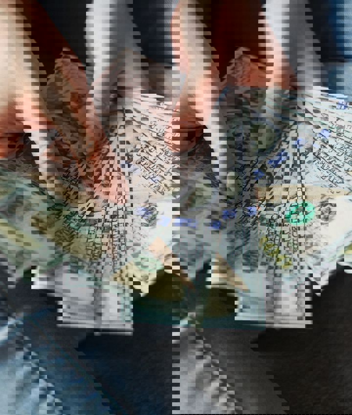 Alexander Mils Lcphgxs7pww Unsplash