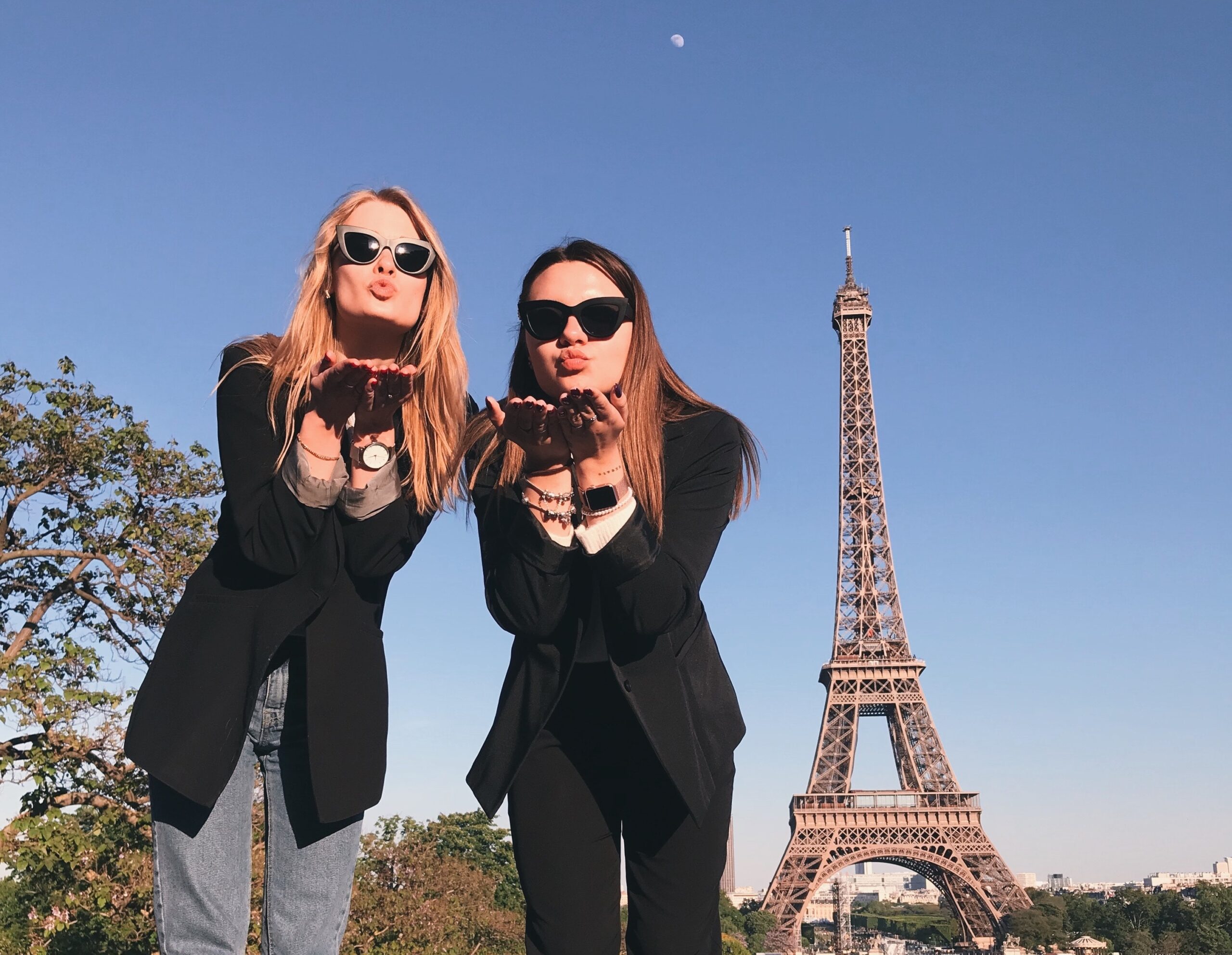 Parijs Met Tieners Jongeren Pexels Diana Titenko Scaled