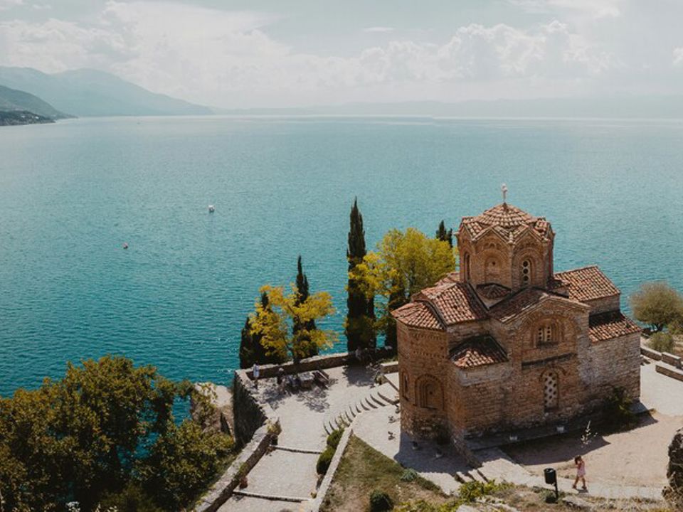 Milana Jovanov Luh7lsmn2vm Unsplash (1)