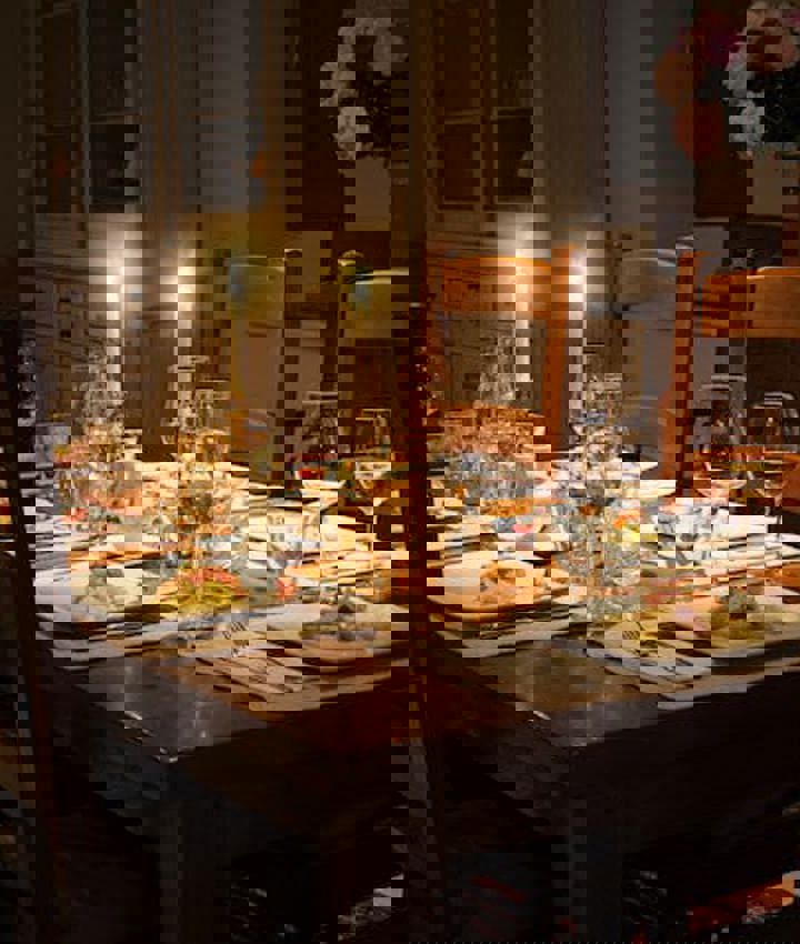 Gedekte Tafel Voor Kerstdiner