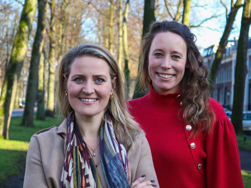 Anne Bijvank-Olthof (links) en Nicky Blom (rechts)