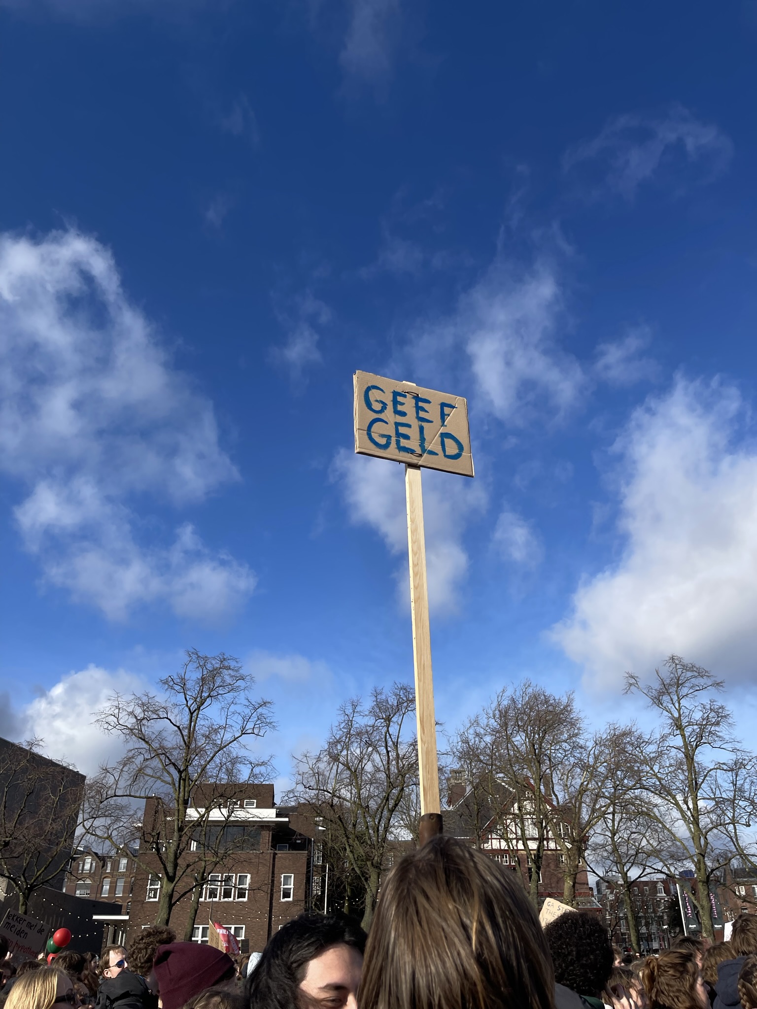Geef Geld protestbord